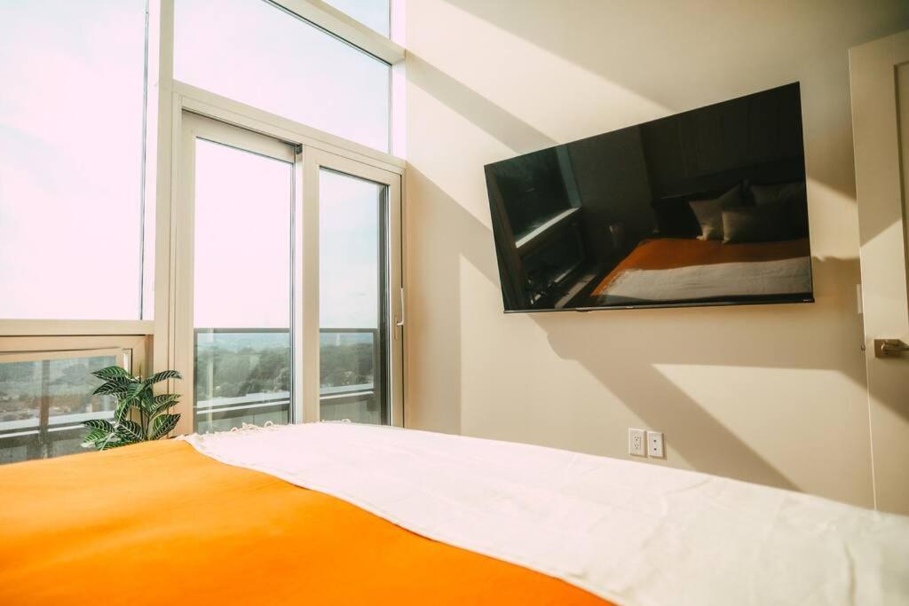 New Luxury 2Br Penthouse Apt In Central Halifax Ngoại thất bức ảnh